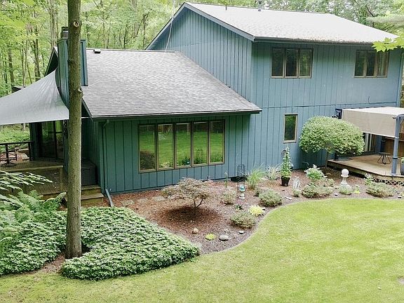 3rd image of 3906 E Tupelo Dr
