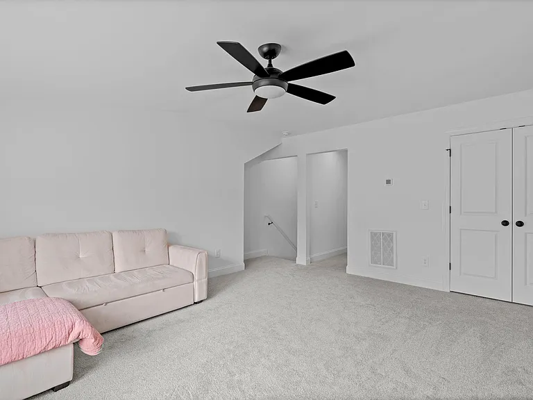 5619 Johnson Woods Ct — Photo 25