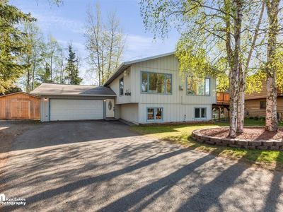 12930 Silver Spruce Dr, Anchorage, AK, 99516