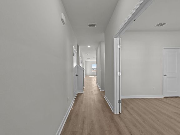 3rd image of 727 Ebb Tide Rd. #85