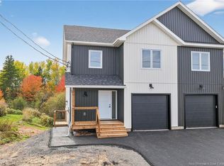 894 Ryan St, Moncton, NB E1G2E7