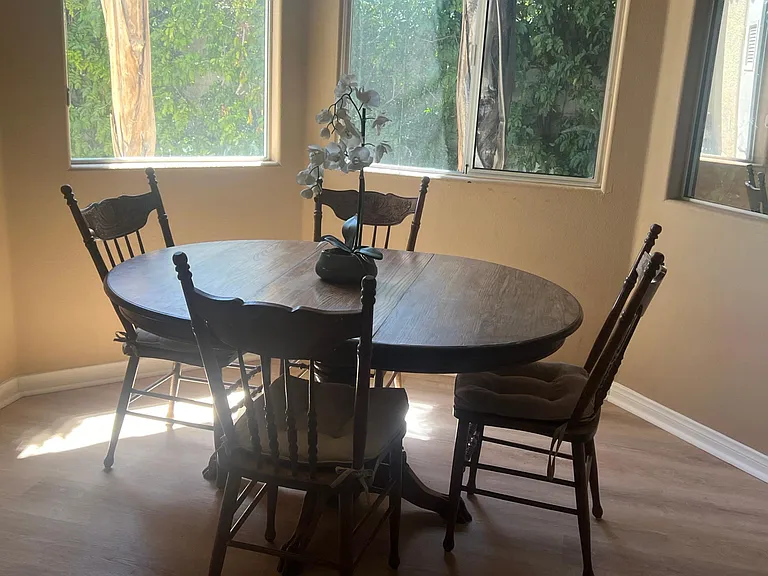 7 Dickens Ct — Photo 11