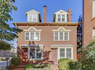 544 N West St, Alexandria, VA 22314