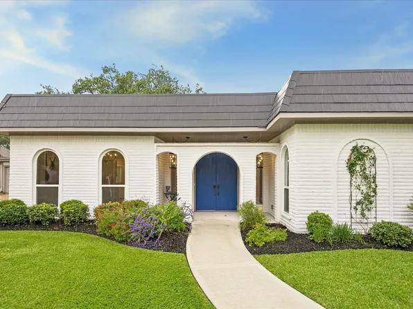 3007 Montford Ct, Sugar Land, TX 77478