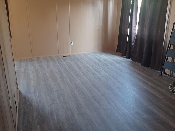 3rd image of 4900 N Highway 99 #220
