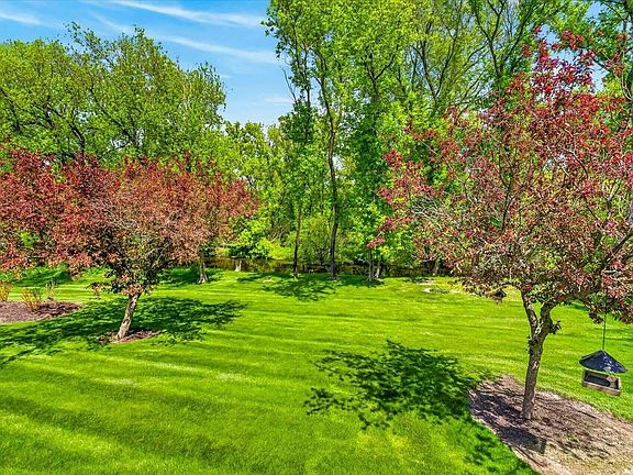4th image of 649 Springbrook Cir #46