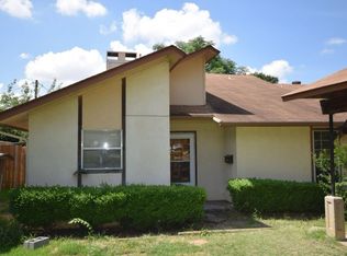 1316-1318 Rosemon Ave, Carrollton, TX