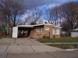 15030 Marlow St, Oak Park, MI 48237