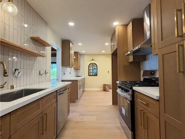 1873 Homeworth Dr, Rancho Palos Verdes, CA 90275