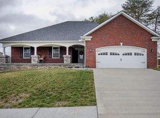 142 Fernwood Dr, Mt Washington, KY 40047
