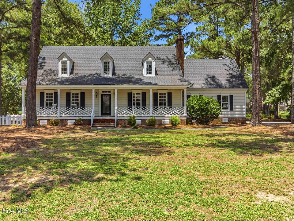 1st image of 4926 Country Club Drive N