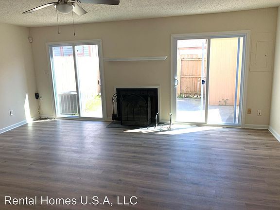 4th image of 1404 Woodscape Ln