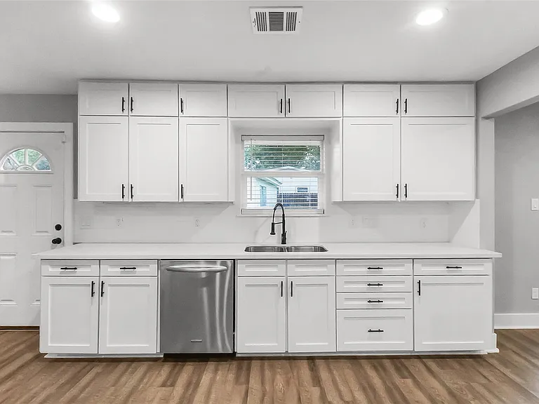 5105 Oak Ave — Photo 8