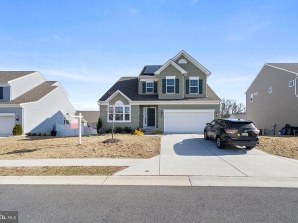 10 Alyssum St, Taneytown, MD 21787
