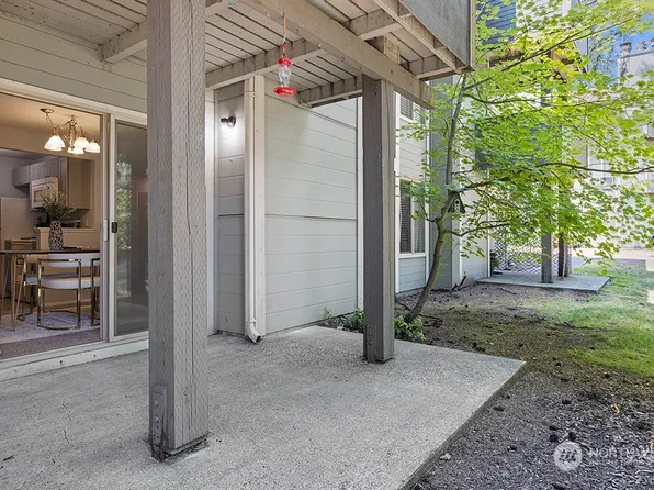 34012 1st Place S #B, Federal Way, WA 98003
