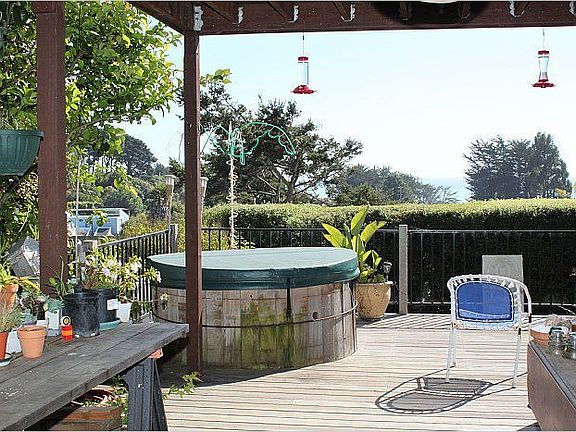 5th image of 75 Buena Vista Ave
