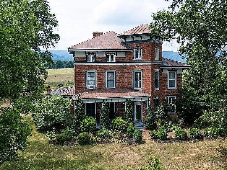 1st image of 2416 Lowesville Rd