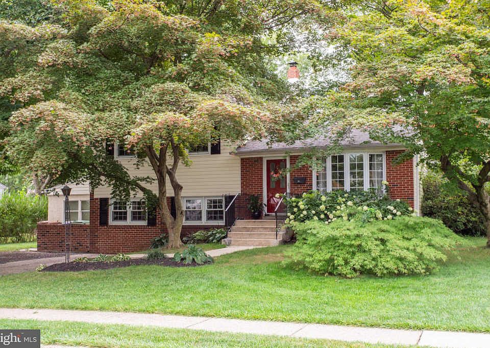 144 Maple Ave, Willow Grove, PA 19090 Zillow