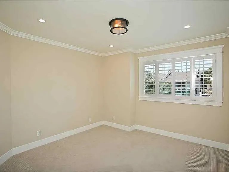 456 Ocean View Ave — Photo 19