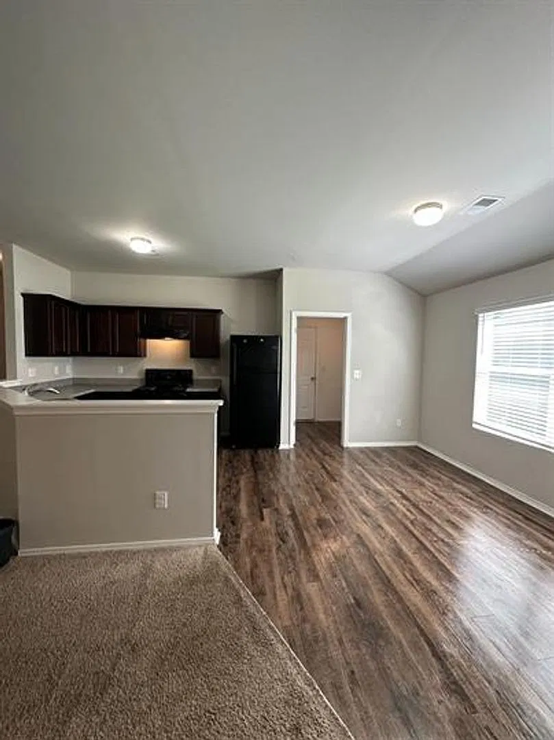 Spacious 3-Bedroom Home with 2-Car Garage in Montevallo! — Photo 4