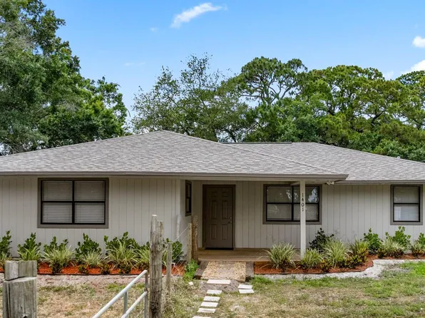 1401 S Jenkins Road, Fort Pierce, FL 34947