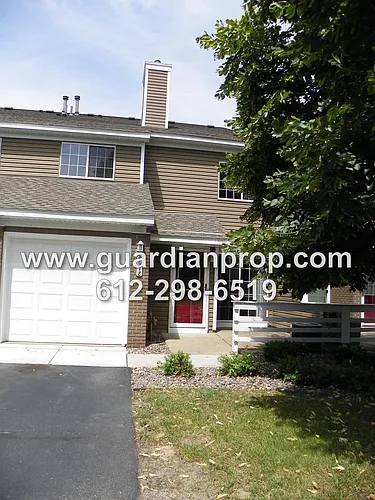 9978 Fillmore St NE Photo 1