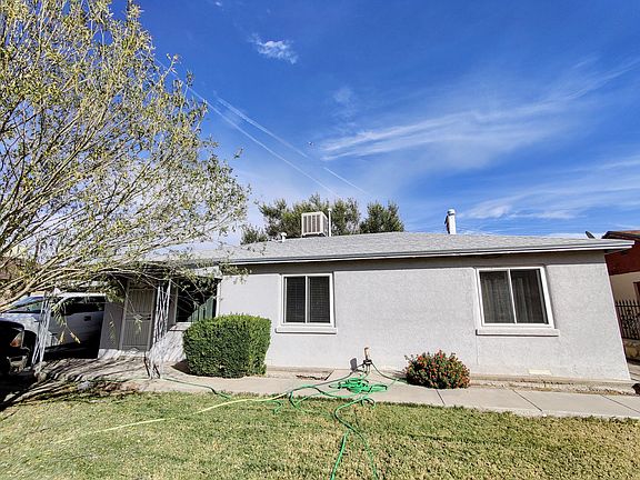 3rd image of 274 Edith Dr