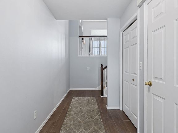 5th image of 2962 18th Ave E
