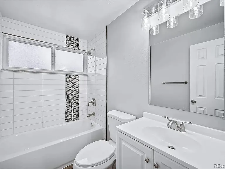 9153 Perry St #9153 — Photo 8