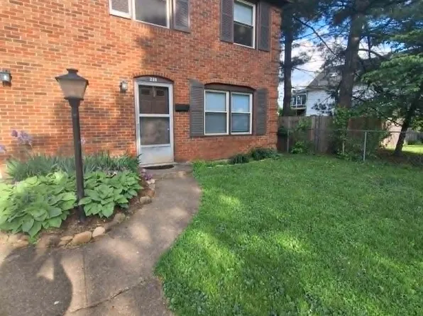 220 Mulberry St N #220, Logan, OH 43138