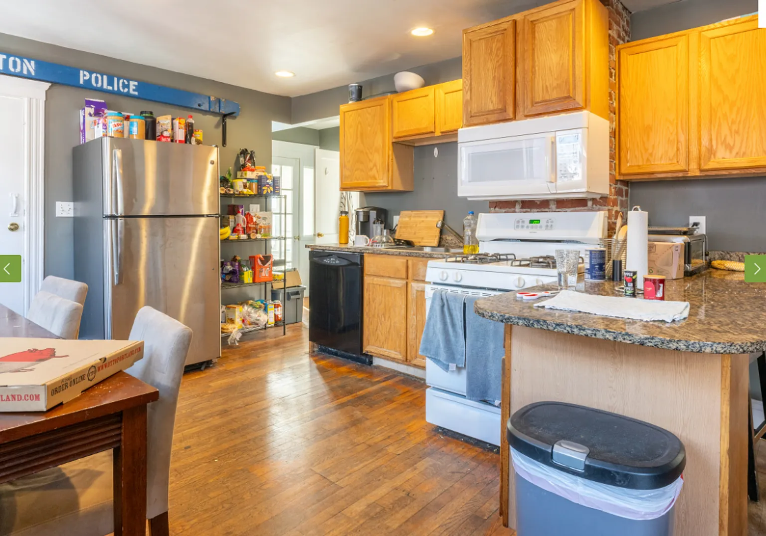 All Utilities Included & Free Bi-Weekly Pro Cleaning. Spacious Rooms And 2 Full Baths. — Photo 2