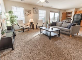 160 E Old Plank Rd, Columbia, MO 65203