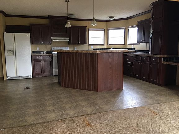 2nd image of 13909 Briarwood Dr
