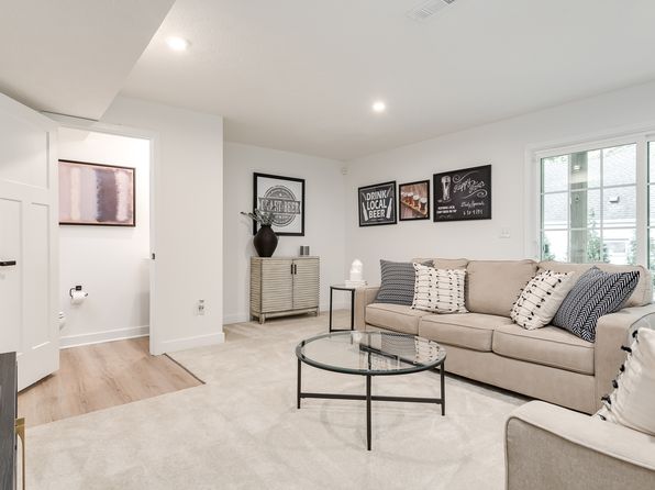 Wexford Plan, Whitewood Village