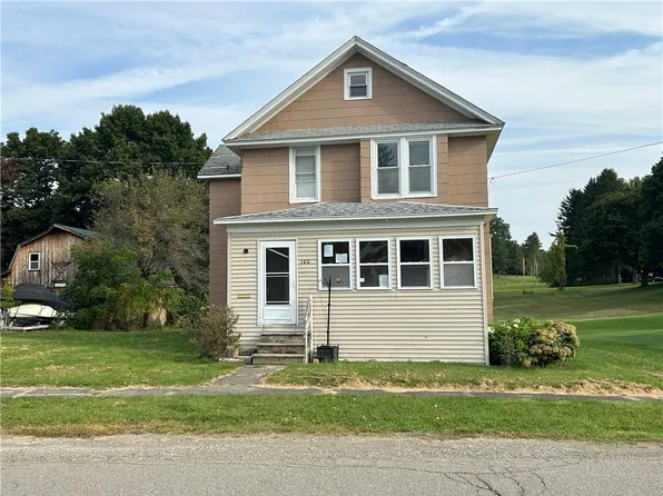 100 East Ave, Wayland, NY 14572