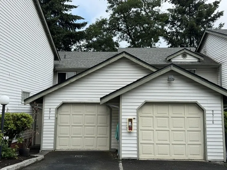 Griffin 12-Plex — Photo 1