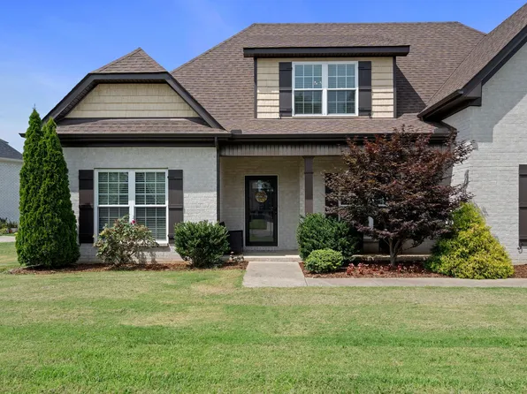 2220 Goodwin Ln, Murfreesboro, TN 37128