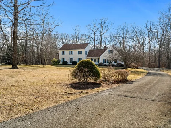 11 Saddlebrook Drive, Killingworth, CT 06419