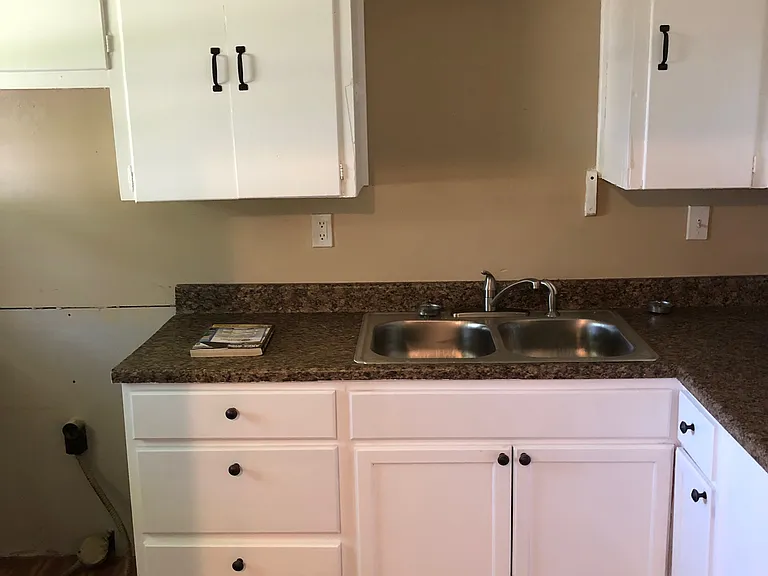 805 Matchett St — Photo 19