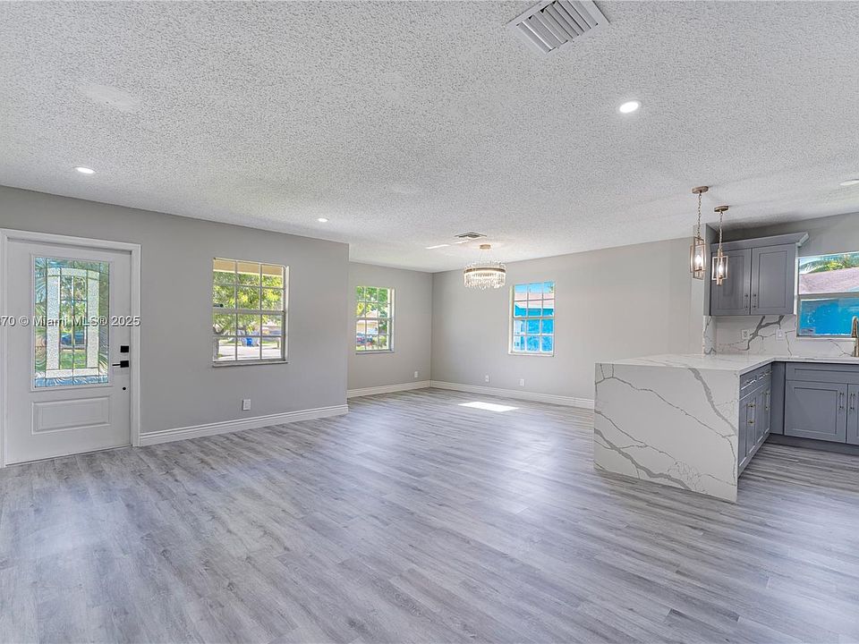 1st image of 1508 NW 7th Ter