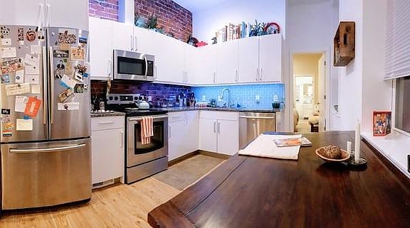 2nd image of 2035 E Dauphin St #2