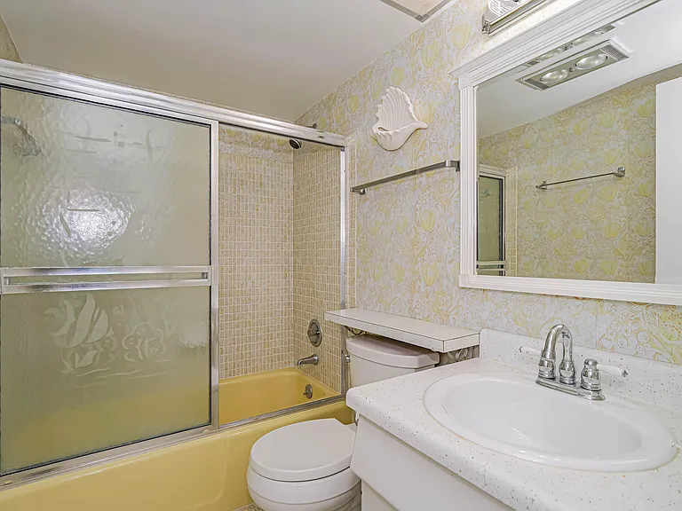37 Yacht Club Dr #310 — Photo 26