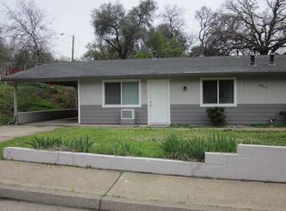 1860 Laurel Ave APT 1, Redding, CA 96001