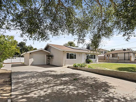 2nd image of 709 Convertible Ln