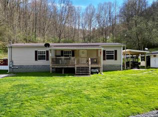 357 Beartooth Dr, Lost Creek, WV 26385