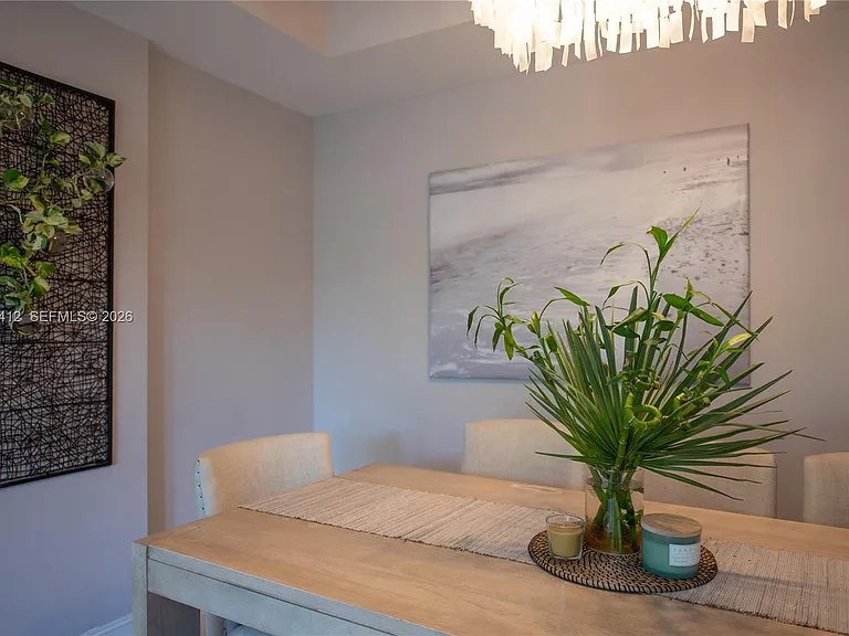 1650 Galiano St #Townhouse 14 — Photo 6