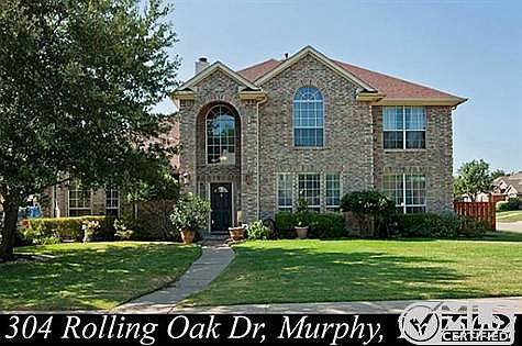1st image of 304 Rolling Oak Dr