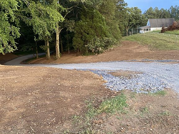 5th image of 3069 Smyrna Rd