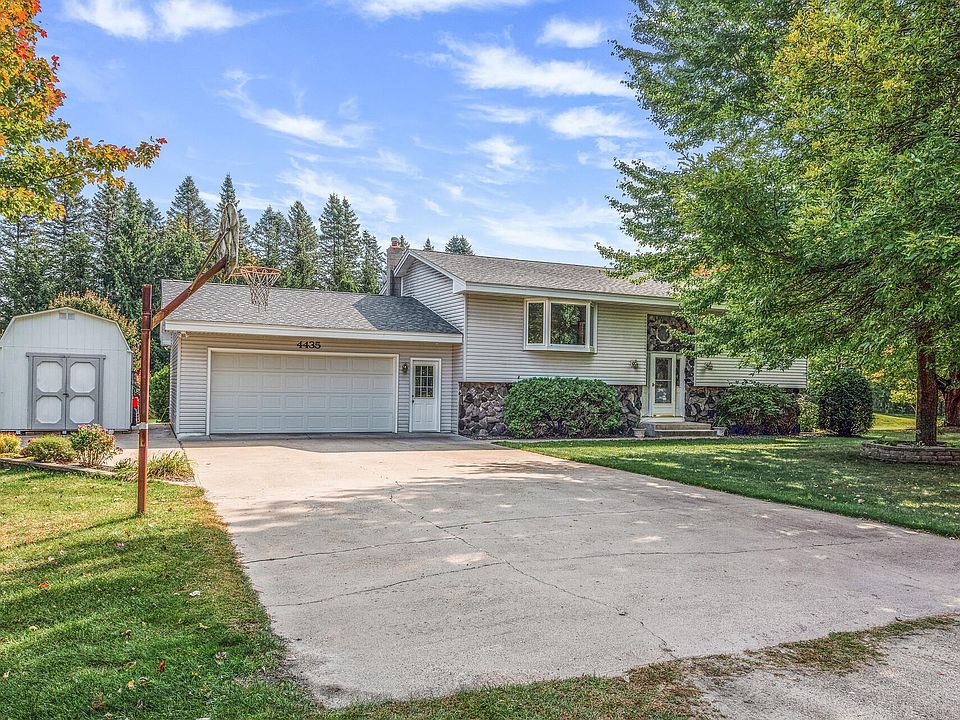 1st image of 4435 E Viking Ct