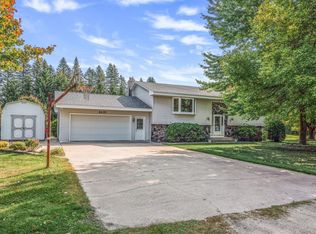 4435 E Viking Ct, Wyoming, MN 55092